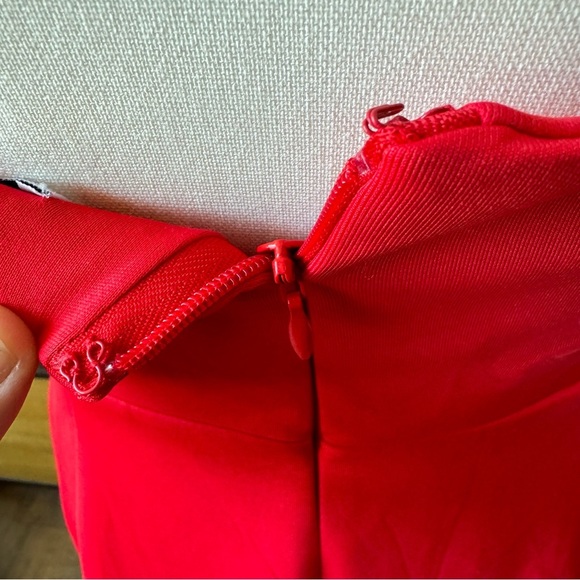 Belle Badgley Mischka Red High Low Collared Halter Dress Scuba Material size 4 - Picture 9 of 11